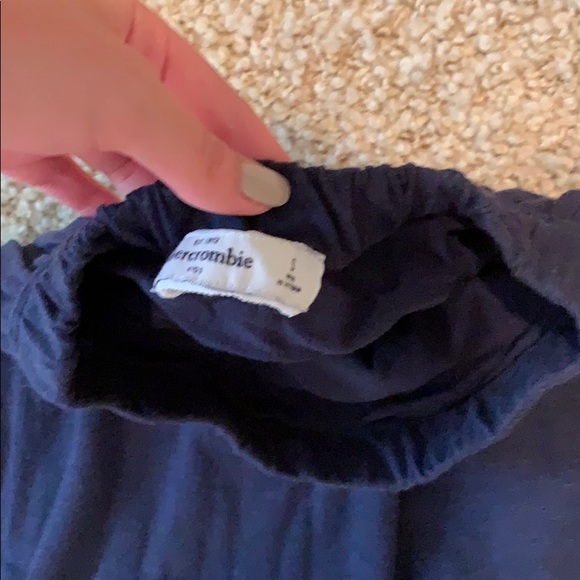 Abercrombie and Fitch Navy maxi skirt - Picture 2 of 3